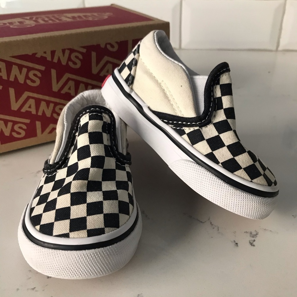 🔴SOLD🔴 Toddler Checkerboard Vans Slip on